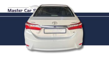 2015 Toyota Corolla 1.6 full